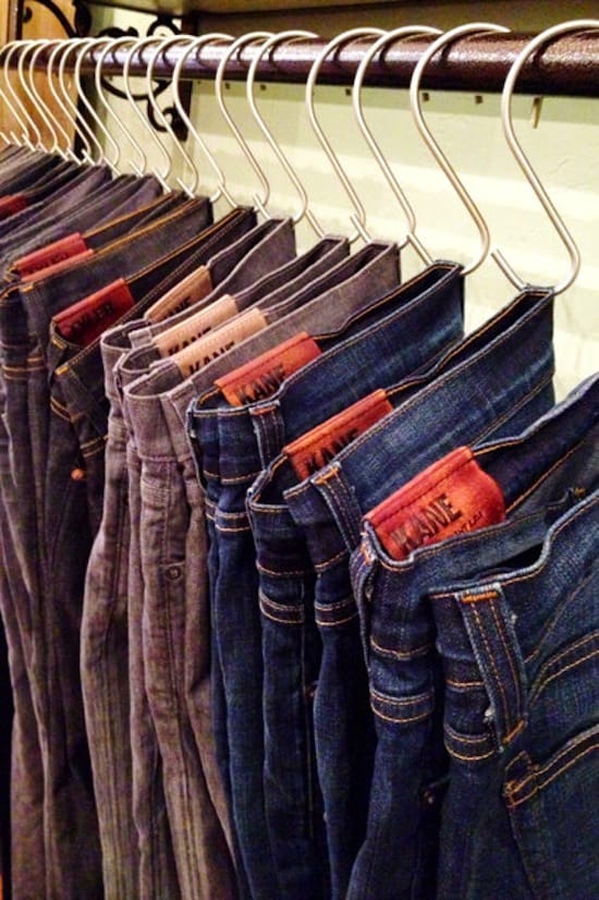 bedroom organization ideas- jeans hanging by s-hooks in closet